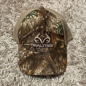 Realtree Camouflage Brown Tan Mesh Back Hat